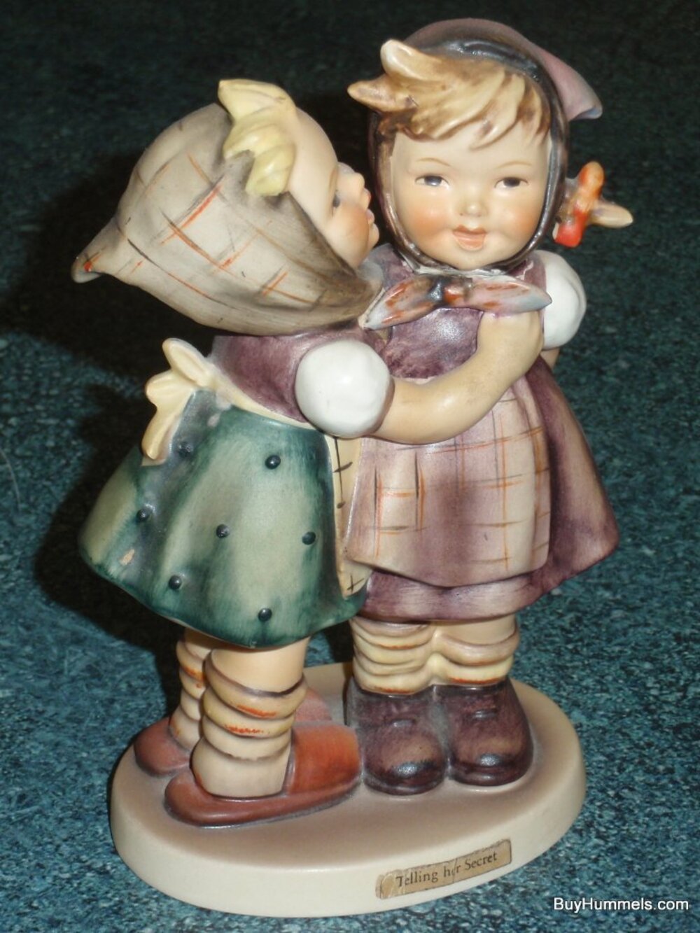 "Telling Her Secret" Goebel Hummel Figurine #196/0 TMK4 Vintage Collectible!